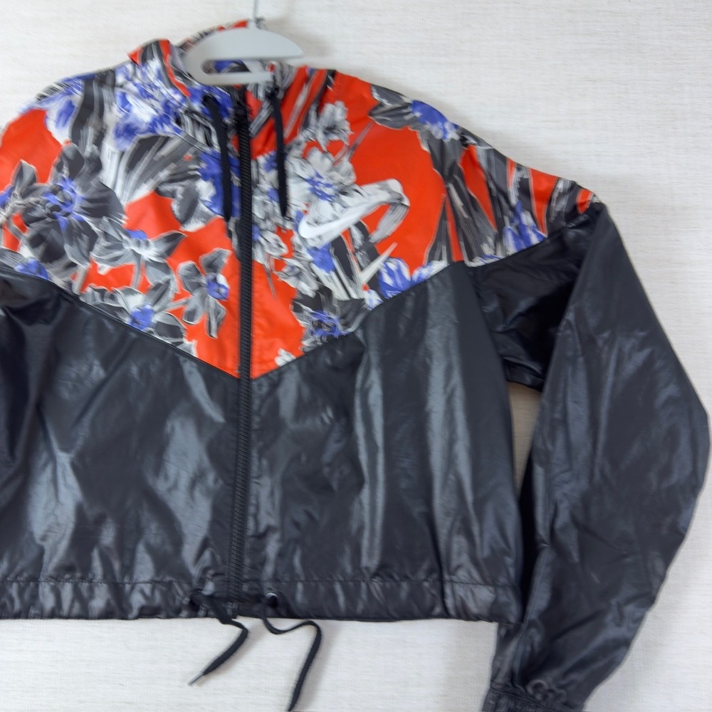 Nike Sportswear Womens S Floral Cropped Windrunner Jacket Black Red Hooded - Picture 9 of 11